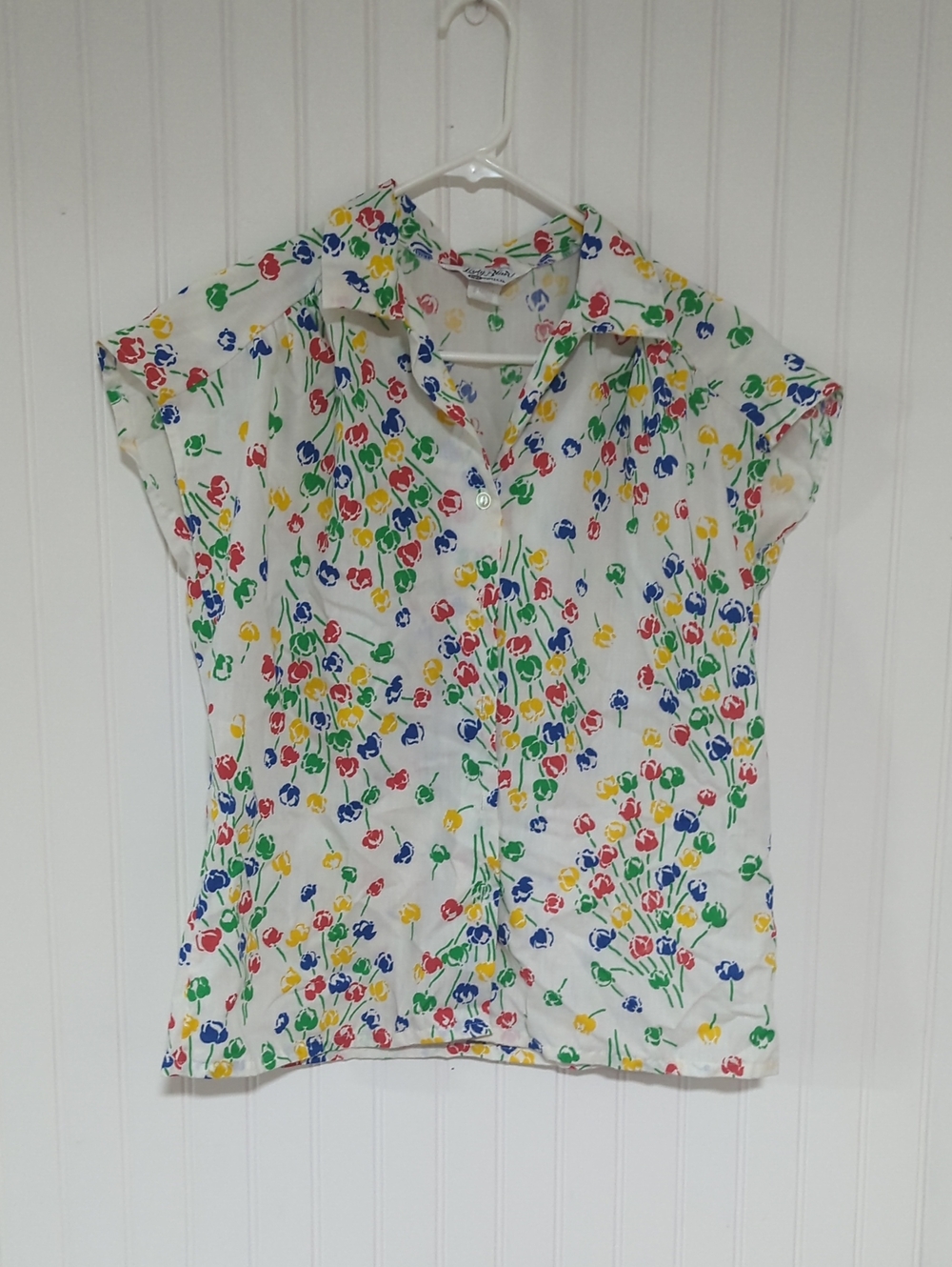 Cap-Sleeve Button-Up Top in White Multi Floral